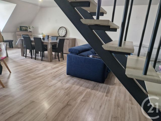 Appartement à louer - 4 pièces - 83.17 m2 - ISQUES - 62 - NORD-PAS-DE-CALAIS - Century 21 La Concorde