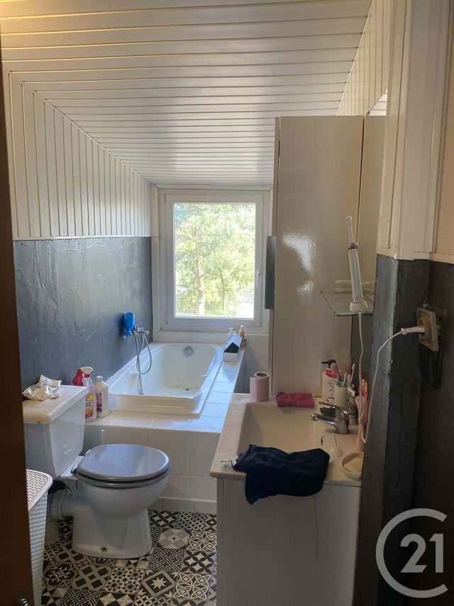 maison à vendre - 3 pièces - 100.0 m2 - PONT DE BRIQUES ST ETIENNE - 62 - NORD-PAS-DE-CALAIS - Century 21 La Concorde