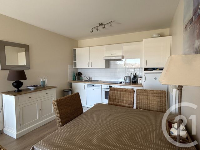 Afficher la photo en grand Appartement F4 à vendre - 5 pièces - 82.9 m2 - HARDELOT PLAGE - 62 - NORD-PAS-DE-CALAIS - Century 21 La Concorde